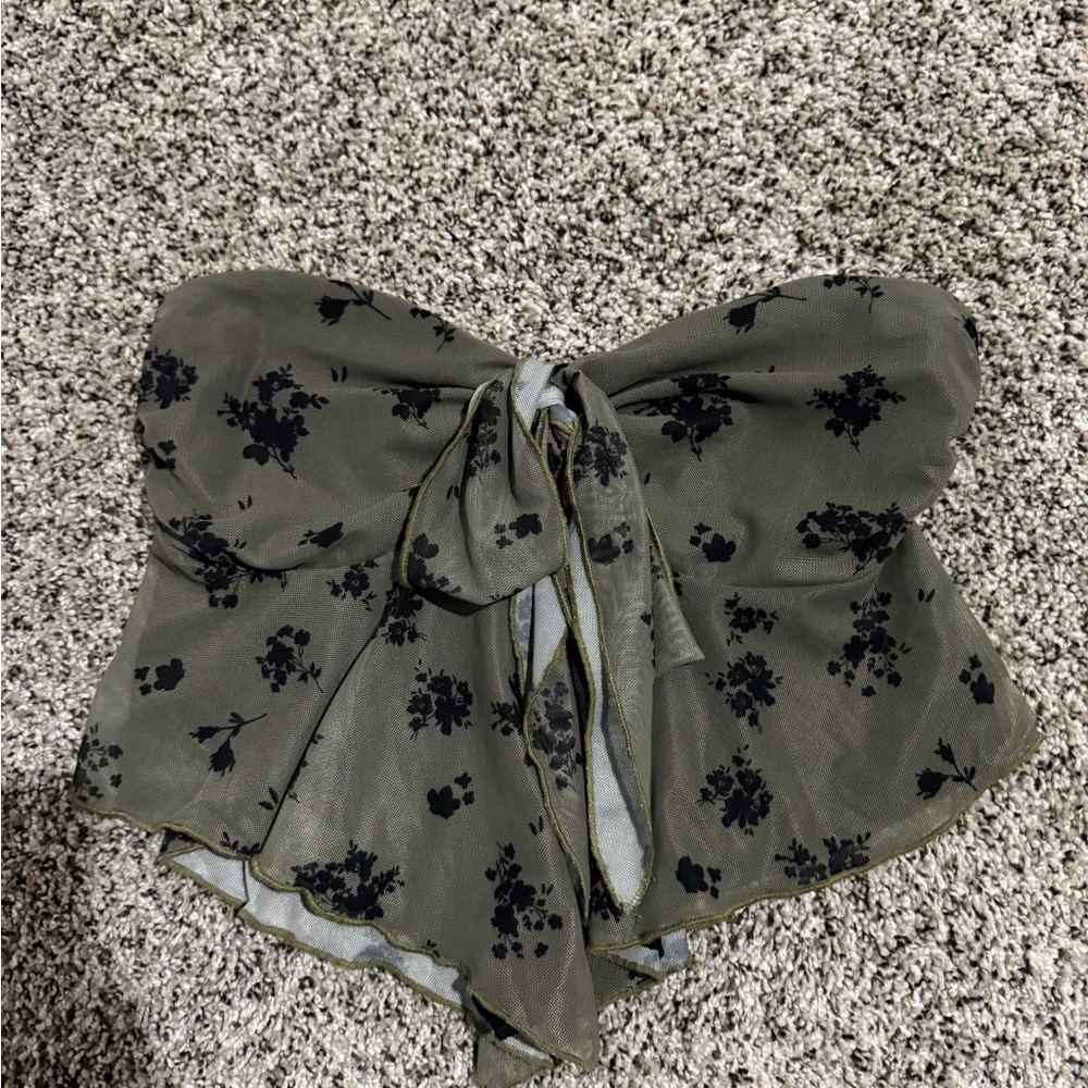 Floral Strapless Top